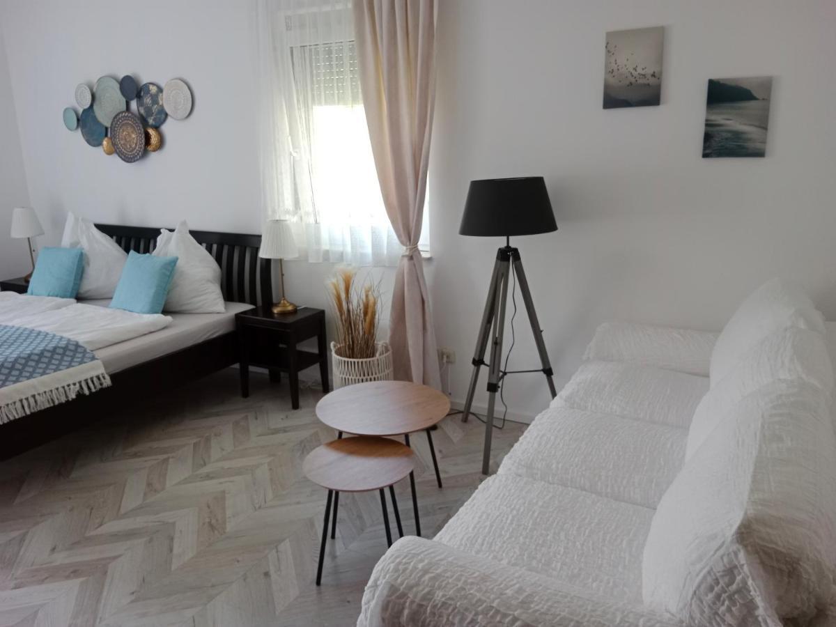 Appartement Landhaus Felsenkeller Sankt Kanzian am Klopeiner See Екстериор снимка