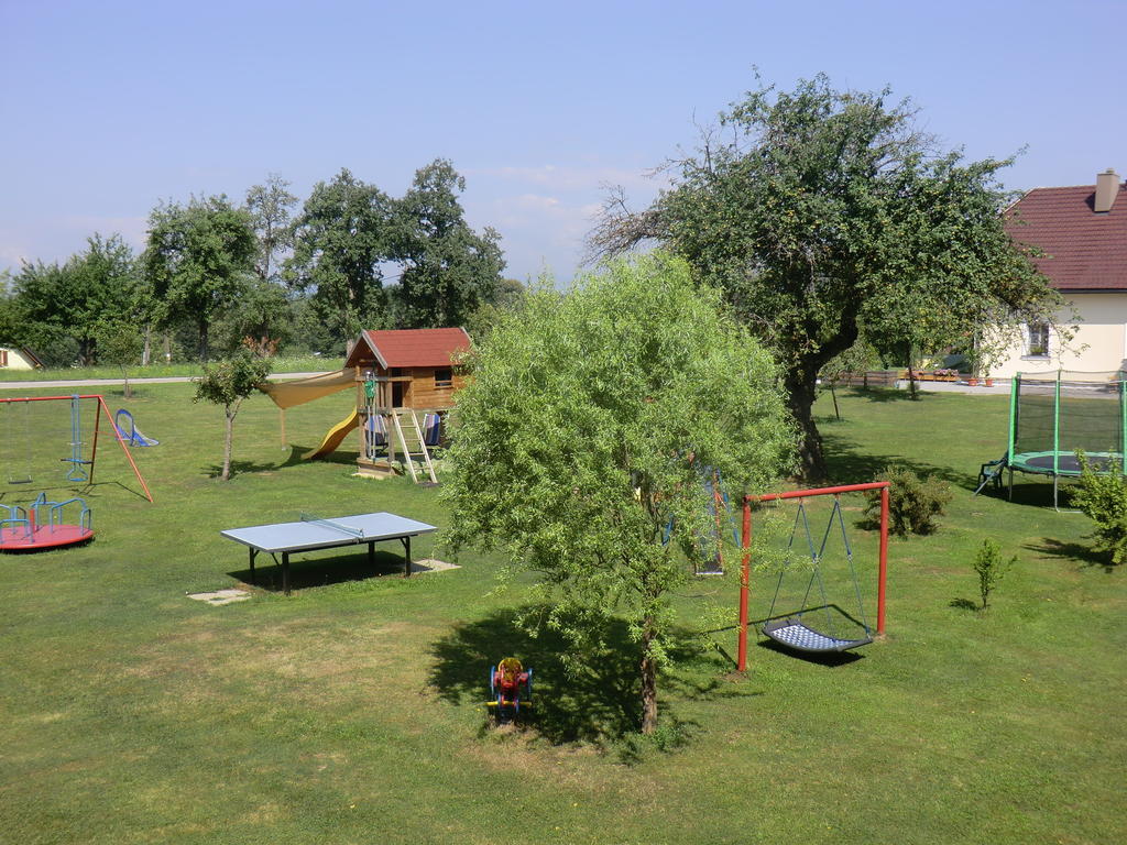 Appartement Landhaus Felsenkeller Sankt Kanzian am Klopeiner See Стая снимка